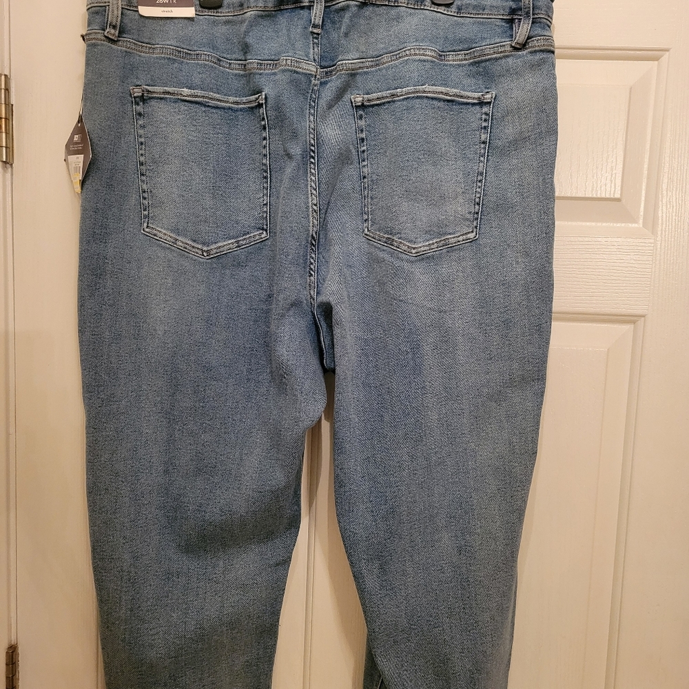 Weatherized capri/pant Jean - Picture 2 of 8